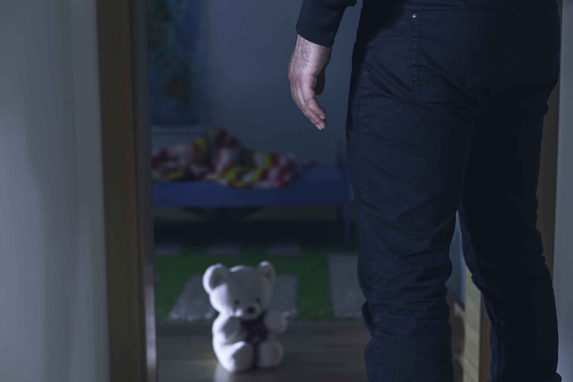 Pedozaak Undercover in Nederland — Weening Strafrechtadvocaten Spraakmakende strafzaken - Pedozaak undercover in Nederland